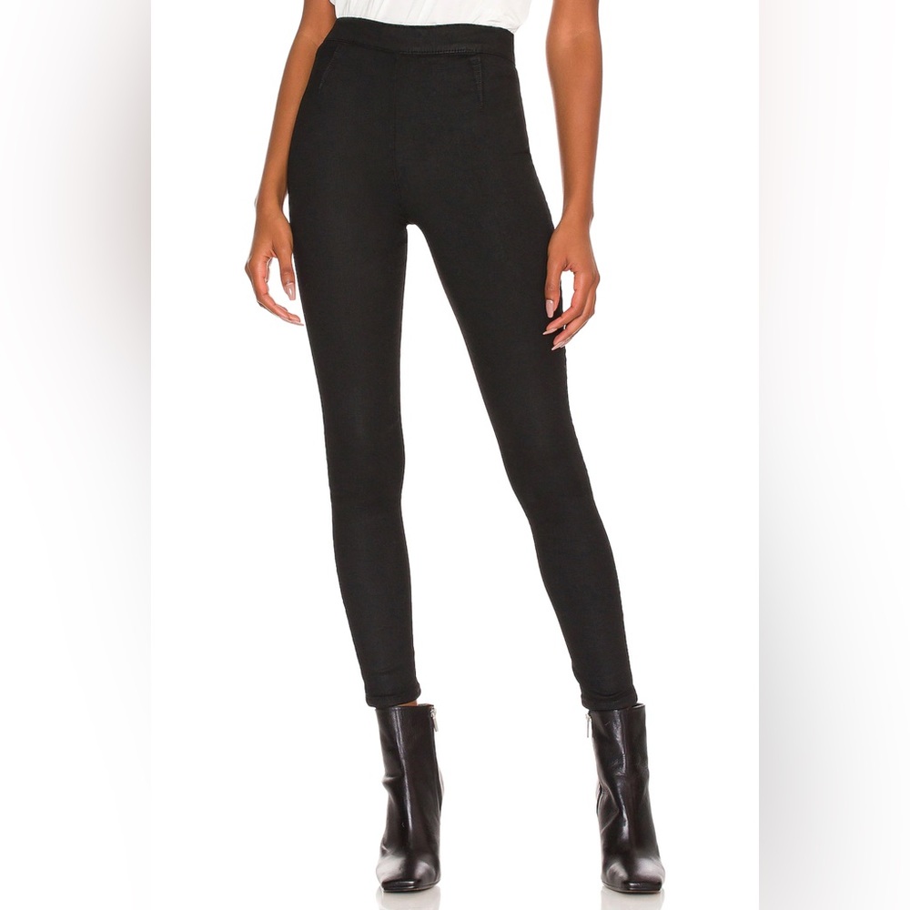 NWT LOVERS AND FRIENDS Jesse High Rise Skinny Size 31 in Deepwater